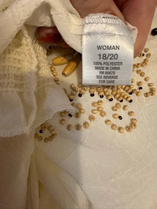 GORGEOUS Neutral Cream Embellished Peasant Top   SIZE:  18/20    #C - Picture 8 of 9